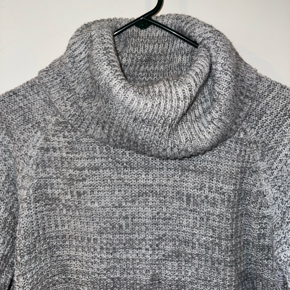 It’s Our Time Gray Women’s Cowl Neck Turtleneck Sweater Size Medium - Picture 2 of 4